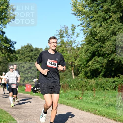 27.09.2026 - 35. Volkslauf durch das schöne Alstertal Dr. Thomas Lammeyer http://msf.ph/oto/10561166 27.09.2026 10:03:56 Laufen 1411, 1439 meine-sportfotos.de