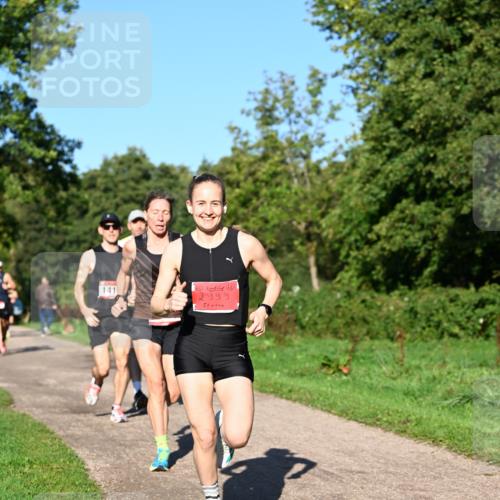 27.09.2026 - 35. Volkslauf durch das schöne Alstertal Dr. Thomas Lammeyer http://msf.ph/oto/10561189 27.09.2026 10:04:00 Laufen 141, 2999 meine-sportfotos.de