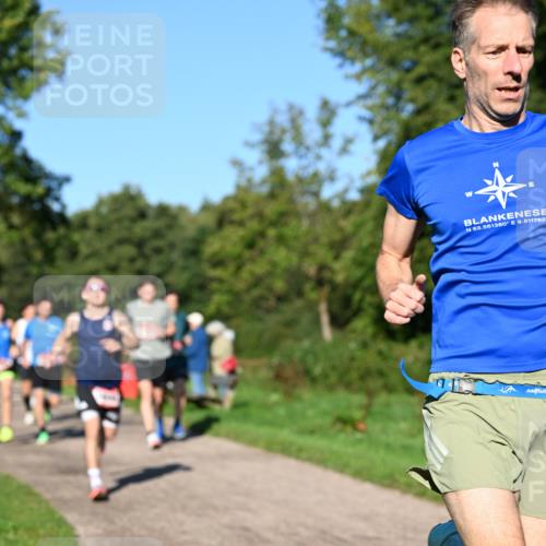27.09.2026 - 34. Volkslauf durch das schöne Alstertal Dr. Thomas Lammeyer http://msf.ph/oto/10561255 27.09.2026 10:04:11 Laufen 53, 561380, 9, 811763 meine-sportfotos.de