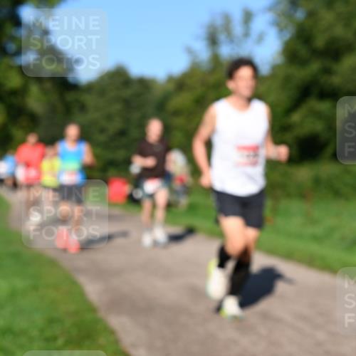 27.09.2026 - 34. Volkslauf durch das schöne Alstertal Dr. Thomas Lammeyer http://msf.ph/oto/10561278 27.09.2026 10:04:16 Laufen  meine-sportfotos.de
