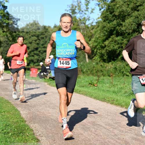 27.09.2026 - 34. Volkslauf durch das schöne Alstertal Dr. Thomas Lammeyer http://msf.ph/oto/10561293 27.09.2026 10:04:18 Laufen 1699, 1445, 1424 meine-sportfotos.de
