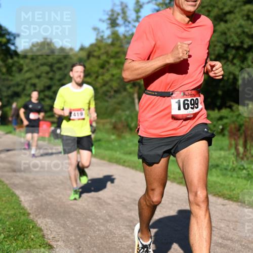 27.09.2026 - 34. Volkslauf durch das schöne Alstertal Dr. Thomas Lammeyer http://msf.ph/oto/10561307 27.09.2026 10:04:20 Laufen 1699 meine-sportfotos.de