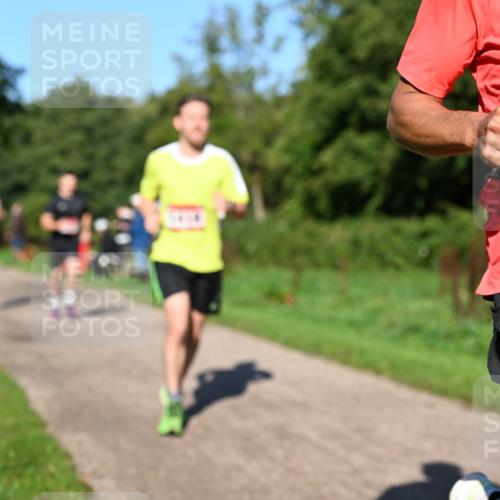 27.09.2026 - 34. Volkslauf durch das schöne Alstertal Dr. Thomas Lammeyer http://msf.ph/oto/10561310 27.09.2026 10:04:21 Laufen 16 meine-sportfotos.de