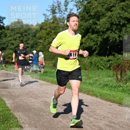27.09.2026 - 34. Volkslauf durch das schöne Alstertal Dr. Thomas Lammeyer http://msf.ph/oto/10561313 27.09.2026 10:04:21 Laufen 419 meine-sportfotos.de