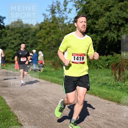 27.09.2026 - 34. Volkslauf durch das schöne Alstertal Dr. Thomas Lammeyer http://msf.ph/oto/10561314 27.09.2026 10:04:21 Laufen 1419 meine-sportfotos.de