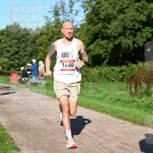 27.09.2026 - 34. Volkslauf durch das schöne Alstertal Dr. Thomas Lammeyer http://msf.ph/oto/10561331 27.09.2026 10:04:24 Laufen 1440 meine-sportfotos.de