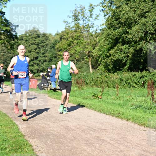 27.09.2026 - 35. Volkslauf durch das schöne Alstertal Dr. Thomas Lammeyer http://msf.ph/oto/10561375 27.09.2026 10:04:33 Laufen 429 meine-sportfotos.de