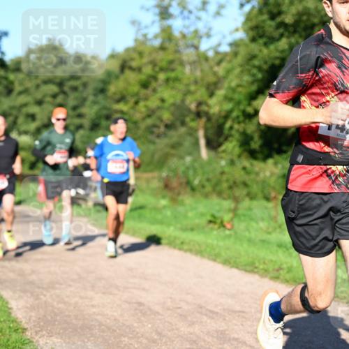27.09.2026 - 35. Volkslauf durch das schöne Alstertal Dr. Thomas Lammeyer http://msf.ph/oto/10561392 27.09.2026 10:04:36 Laufen 428 meine-sportfotos.de