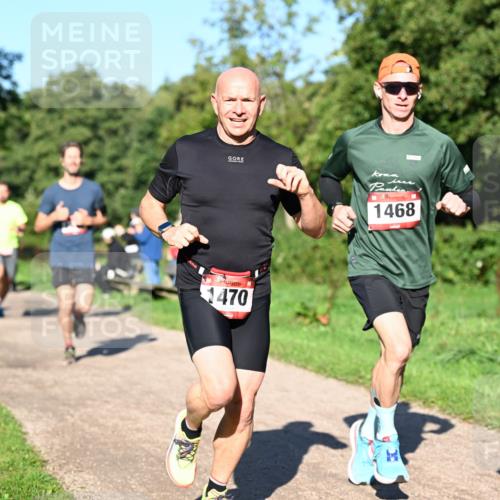 27.09.2026 - 35. Volkslauf durch das schöne Alstertal Dr. Thomas Lammeyer http://msf.ph/oto/10561407 27.09.2026 10:04:38 Laufen 1468, 1470 meine-sportfotos.de