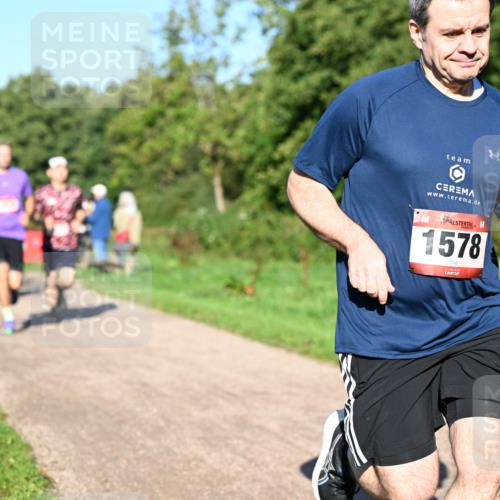 27.09.2026 - 34. Volkslauf durch das schöne Alstertal Dr. Thomas Lammeyer http://msf.ph/oto/10561540 27.09.2026 10:05:01 Laufen 1578 meine-sportfotos.de