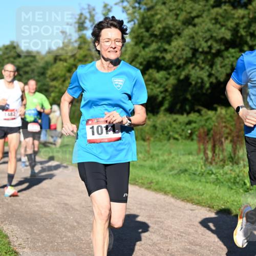 27.09.2026 - 35. Volkslauf durch das schöne Alstertal Dr. Thomas Lammeyer http://msf.ph/oto/10561596 27.09.2026 10:05:10 Laufen 1011, 1501 meine-sportfotos.de