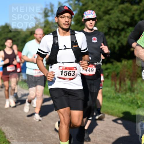 27.09.2026 - 35. Volkslauf durch das schöne Alstertal Dr. Thomas Lammeyer http://msf.ph/oto/10561615 27.09.2026 10:05:13 Laufen 49, 1563 meine-sportfotos.de