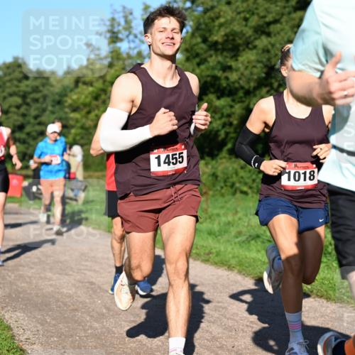27.09.2026 - 35. Volkslauf durch das schöne Alstertal Dr. Thomas Lammeyer http://msf.ph/oto/10561624 27.09.2026 10:05:15 Laufen 1455, 1018, 1560 meine-sportfotos.de