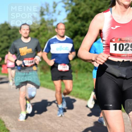 27.09.2026 - 35. Volkslauf durch das schöne Alstertal Dr. Thomas Lammeyer http://msf.ph/oto/10561636 27.09.2026 10:05:18 Laufen 1664, 1029 meine-sportfotos.de