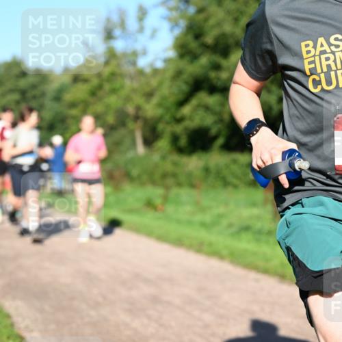 27.09.2026 - 35. Volkslauf durch das schöne Alstertal Dr. Thomas Lammeyer http://msf.ph/oto/10561646 27.09.2026 10:05:19 Laufen 13, 2023, 1666 meine-sportfotos.de