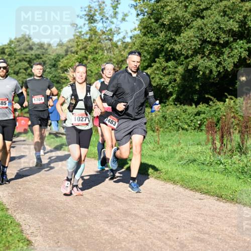 27.09.2026 - 35. Volkslauf durch das schöne Alstertal Dr. Thomas Lammeyer http://msf.ph/oto/10561667 27.09.2026 10:05:25 Laufen 147, 1485, 1701, 1027, 1483 meine-sportfotos.de