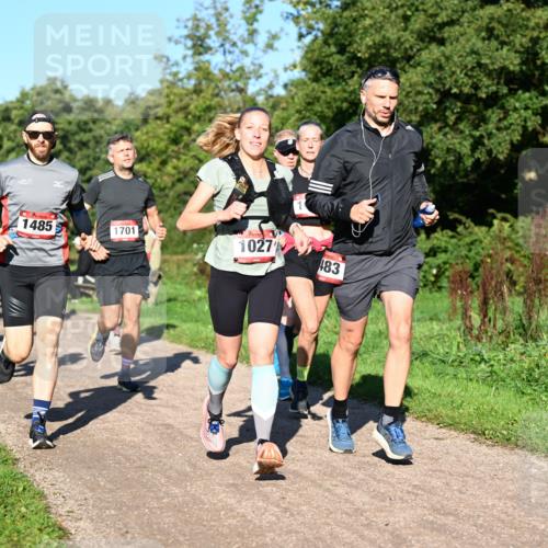 27.09.2026 - 35. Volkslauf durch das schöne Alstertal Dr. Thomas Lammeyer http://msf.ph/oto/10561671 27.09.2026 10:05:26 Laufen 1485, 1701, 1027, 483 meine-sportfotos.de