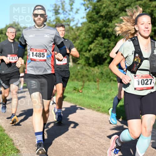 27.09.2026 - 35. Volkslauf durch das schöne Alstertal Dr. Thomas Lammeyer http://msf.ph/oto/10561678 27.09.2026 10:05:27 Laufen 1472, 16, 1485, 1027, 483 meine-sportfotos.de