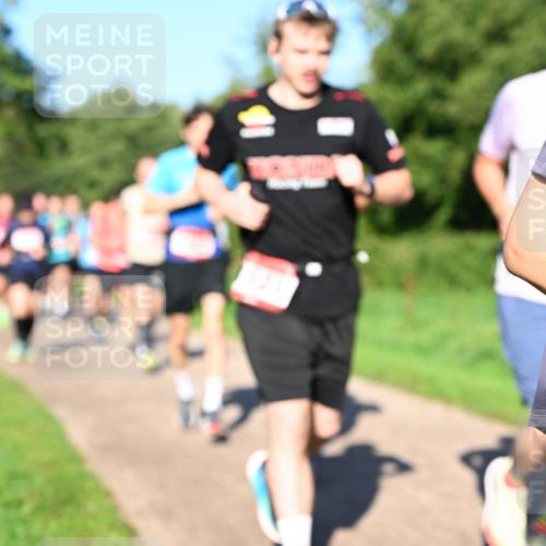 27.09.2026 - 35. Volkslauf durch das schöne Alstertal Dr. Thomas Lammeyer http://msf.ph/oto/10561744 27.09.2026 10:05:42 Laufen  meine-sportfotos.de