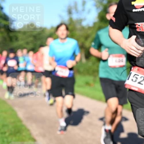 27.09.2026 - 35. Volkslauf durch das schöne Alstertal Dr. Thomas Lammeyer http://msf.ph/oto/10561749 27.09.2026 10:05:42 Laufen 40, 1521 meine-sportfotos.de