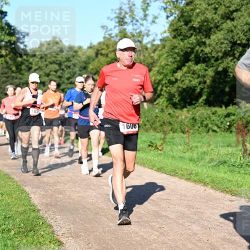27.09.2026 - 35. Volkslauf durch das schöne Alstertal Dr. Thomas Lammeyer http://msf.ph/oto/10561810 27.09.2026 10:05:52 Laufen 1035, 1606, 15 meine-sportfotos.de