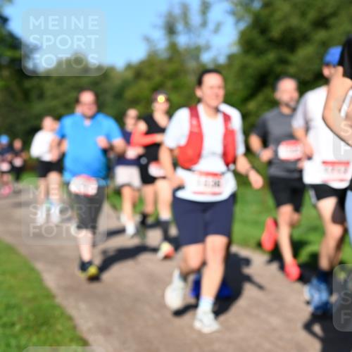 27.09.2026 - 35. Volkslauf durch das schöne Alstertal Dr. Thomas Lammeyer http://msf.ph/oto/10561844 27.09.2026 10:05:57 Laufen 1025 meine-sportfotos.de