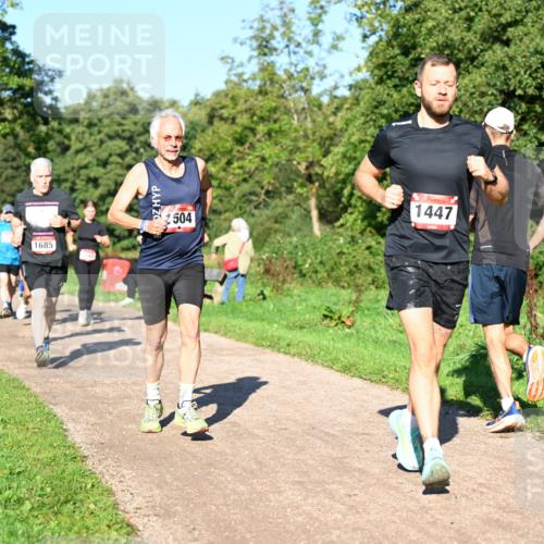 27.09.2026 - 35. Volkslauf durch das schöne Alstertal Dr. Thomas Lammeyer http://msf.ph/oto/10561872 27.09.2026 10:06:02 Laufen 1685, 504, 1447 meine-sportfotos.de