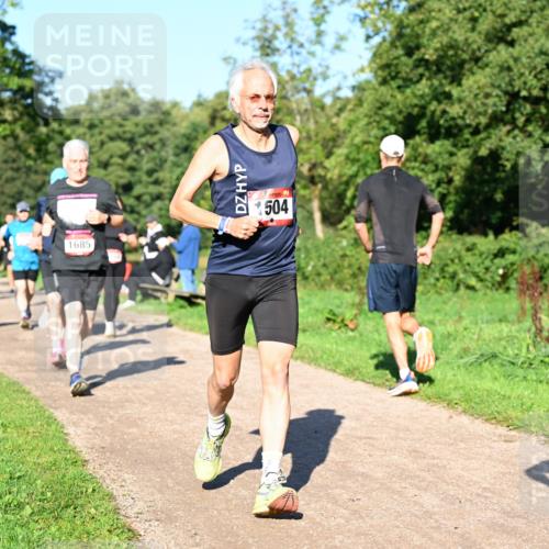 27.09.2026 - 35. Volkslauf durch das schöne Alstertal Dr. Thomas Lammeyer http://msf.ph/oto/10561876 27.09.2026 10:06:02 Laufen 1685, 1504 meine-sportfotos.de