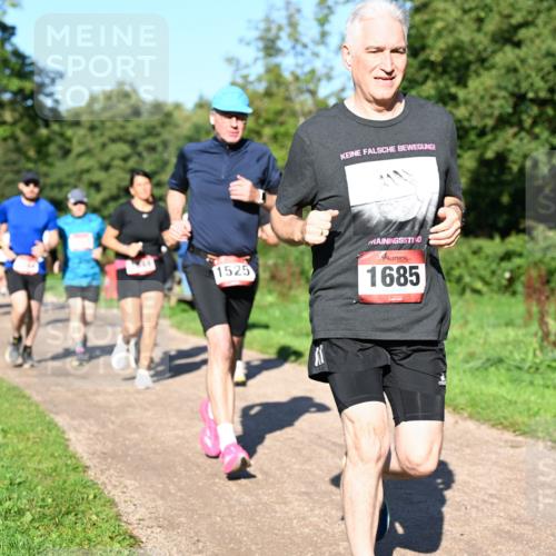 27.09.2026 - 35. Volkslauf durch das schöne Alstertal Dr. Thomas Lammeyer http://msf.ph/oto/10561891 27.09.2026 10:06:05 Laufen 1525, 1685 meine-sportfotos.de