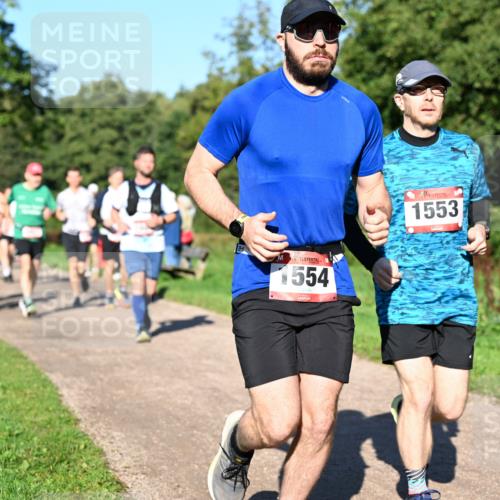 27.09.2026 - 35. Volkslauf durch das schöne Alstertal Dr. Thomas Lammeyer http://msf.ph/oto/10561908 27.09.2026 10:06:08 Laufen 1554, 1553 meine-sportfotos.de