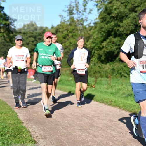 27.09.2026 - 35. Volkslauf durch das schöne Alstertal Dr. Thomas Lammeyer http://msf.ph/oto/10561927 27.09.2026 10:06:11 Laufen 1673, 1627, 1595, 1604 meine-sportfotos.de