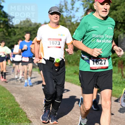 27.09.2026 - 35. Volkslauf durch das schöne Alstertal Dr. Thomas Lammeyer http://msf.ph/oto/10561935 27.09.2026 10:06:13 Laufen 1673, 20, 1627, 1595 meine-sportfotos.de