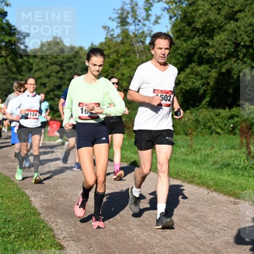 27.09.2026 - 35. Volkslauf durch das schöne Alstertal Dr. Thomas Lammeyer http://msf.ph/oto/10561955 27.09.2026 10:06:16 Laufen 1124, 16, 602 meine-sportfotos.de