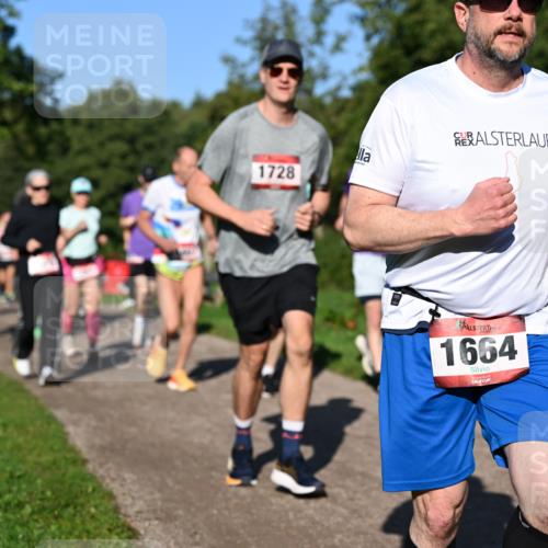 27.09.2026 - 35. Volkslauf durch das schöne Alstertal Dr. Thomas Lammeyer http://msf.ph/oto/10561983 27.09.2026 10:06:20 Laufen 1728, 1664 meine-sportfotos.de