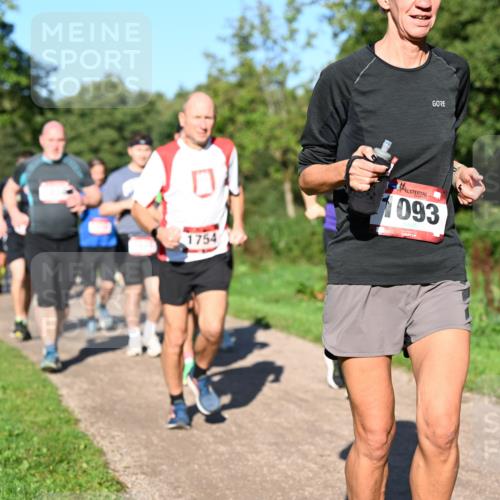 27.09.2026 - 35. Volkslauf durch das schöne Alstertal Dr. Thomas Lammeyer http://msf.ph/oto/10562022 27.09.2026 10:06:29 Laufen 093, 1754 meine-sportfotos.de