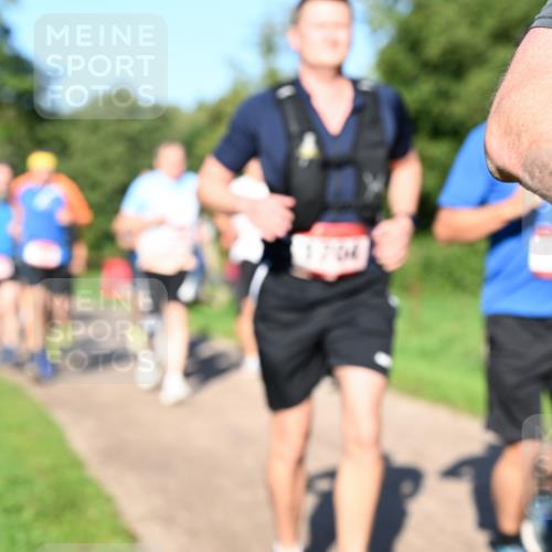 27.09.2026 - 35. Volkslauf durch das schöne Alstertal Dr. Thomas Lammeyer http://msf.ph/oto/10562042 27.09.2026 10:06:32 Laufen 3704 meine-sportfotos.de