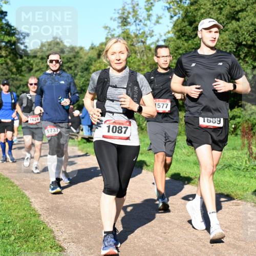 27.09.2026 - 35. Volkslauf durch das schöne Alstertal Dr. Thomas Lammeyer http://msf.ph/oto/10562102 27.09.2026 10:06:45 Laufen 1624, 1737, 1087, 1577, 1689, 1502 meine-sportfotos.de