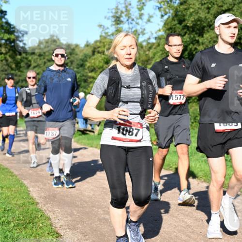 27.09.2026 - 35. Volkslauf durch das schöne Alstertal Dr. Thomas Lammeyer http://msf.ph/oto/10562103 27.09.2026 10:06:45 Laufen 1624, 1737, 1087, 1577, 1003 meine-sportfotos.de