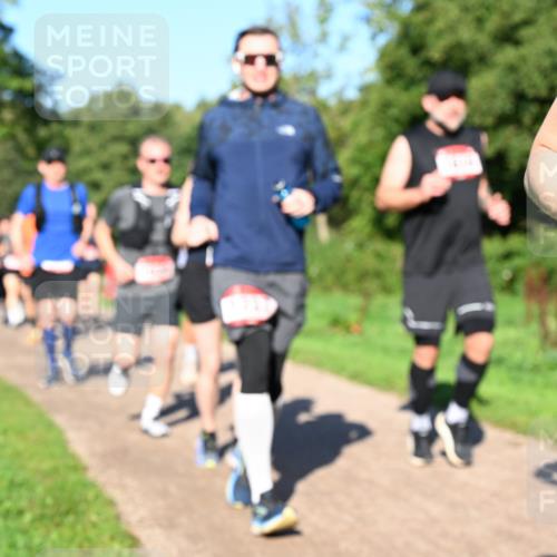 27.09.2026 - 35. Volkslauf durch das schöne Alstertal Dr. Thomas Lammeyer http://msf.ph/oto/10562112 27.09.2026 10:06:47 Laufen  meine-sportfotos.de