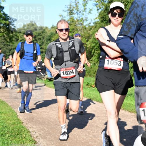 27.09.2026 - 35. Volkslauf durch das schöne Alstertal Dr. Thomas Lammeyer http://msf.ph/oto/10562119 27.09.2026 10:06:48 Laufen 1624, 1053, 1737 meine-sportfotos.de