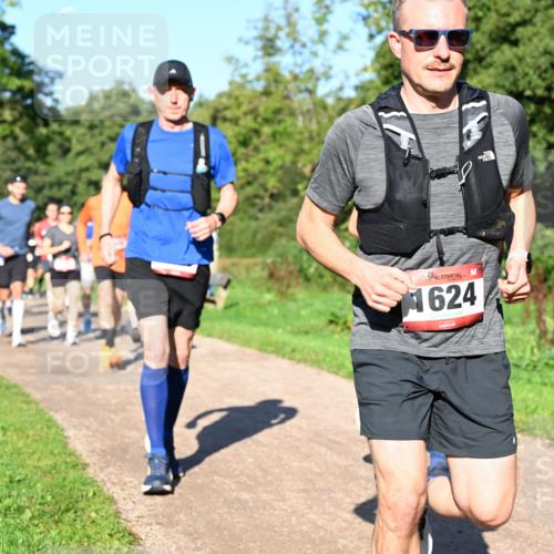 27.09.2026 - 35. Volkslauf durch das schöne Alstertal Dr. Thomas Lammeyer http://msf.ph/oto/10562125 27.09.2026 10:06:49 Laufen 1624 meine-sportfotos.de