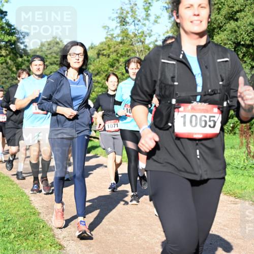 27.09.2026 - 35. Volkslauf durch das schöne Alstertal Dr. Thomas Lammeyer http://msf.ph/oto/10562163 27.09.2026 10:06:55 Laufen 10, 1065, 1104, 1071 meine-sportfotos.de
