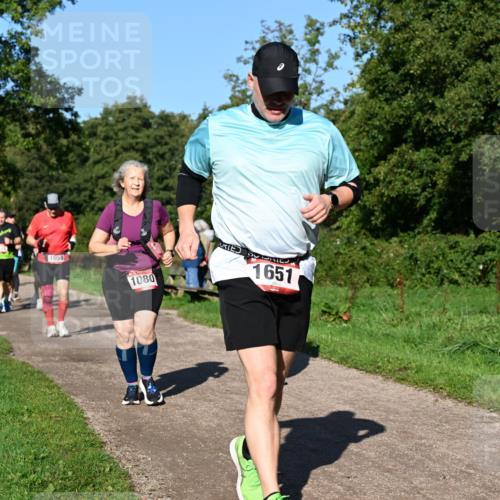 27.09.2026 - 35. Volkslauf durch das schöne Alstertal Dr. Thomas Lammeyer http://msf.ph/oto/10562241 27.09.2026 10:07:19 Laufen 1659, 1080, 1651 meine-sportfotos.de