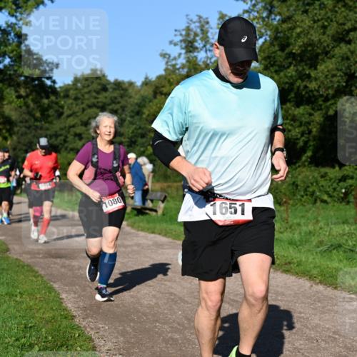 27.09.2026 - 35. Volkslauf durch das schöne Alstertal Dr. Thomas Lammeyer http://msf.ph/oto/10562243 27.09.2026 10:07:20 Laufen 1080, 1651 meine-sportfotos.de