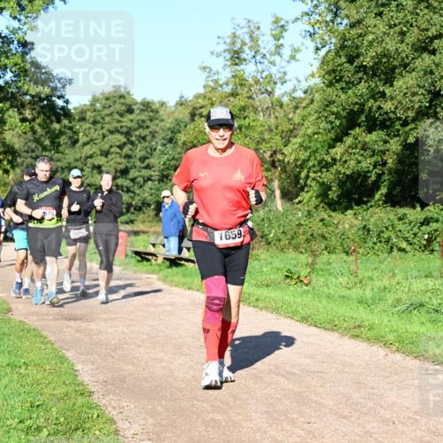 27.09.2026 - 35. Volkslauf durch das schöne Alstertal Dr. Thomas Lammeyer http://msf.ph/oto/10562265 27.09.2026 10:07:23 Laufen 1086, 1659 meine-sportfotos.de