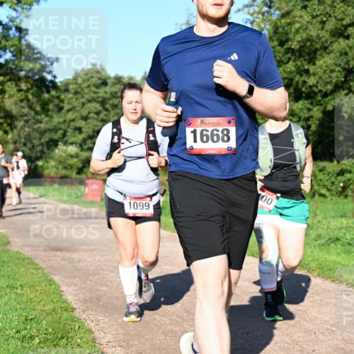 27.09.2026 - 35. Volkslauf durch das schöne Alstertal Dr. Thomas Lammeyer http://msf.ph/oto/10562321 27.09.2026 10:07:35 Laufen 1668, 1099, 00 meine-sportfotos.de