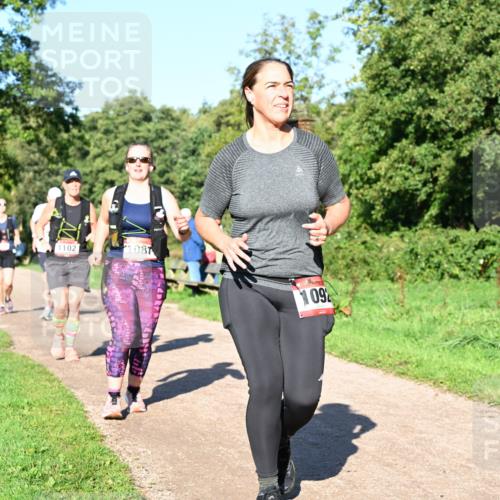 27.09.2026 - 35. Volkslauf durch das schöne Alstertal Dr. Thomas Lammeyer http://msf.ph/oto/10562347 27.09.2026 10:07:43 Laufen 1102, 1087, 109 meine-sportfotos.de