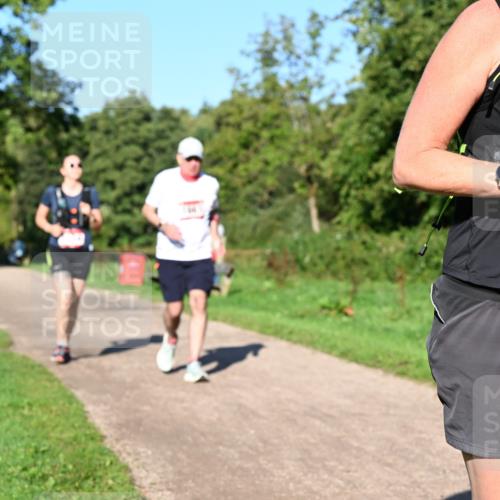 27.09.2026 - 35. Volkslauf durch das schöne Alstertal Dr. Thomas Lammeyer http://msf.ph/oto/10562371 27.09.2026 10:07:48 Laufen 1102 meine-sportfotos.de