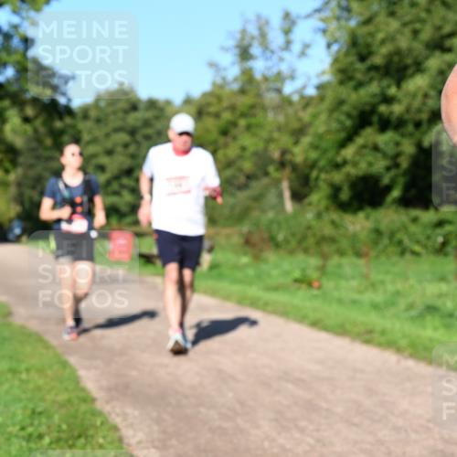 27.09.2026 - 35. Volkslauf durch das schöne Alstertal Dr. Thomas Lammeyer http://msf.ph/oto/10562373 27.09.2026 10:07:48 Laufen  meine-sportfotos.de
