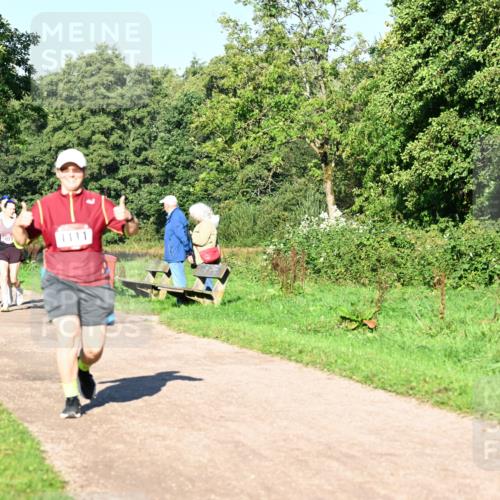 27.09.2026 - 35. Volkslauf durch das schöne Alstertal Dr. Thomas Lammeyer http://msf.ph/oto/10562390 27.09.2026 10:08:08 Laufen 1107, 1077, 1111 meine-sportfotos.de